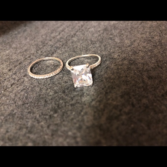 LAB CREATED  large carat Wedding Set! - Picture 2 of 5